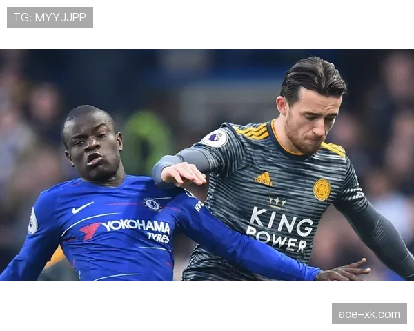 内维斯如何以控场与远射破解曼城中场体系